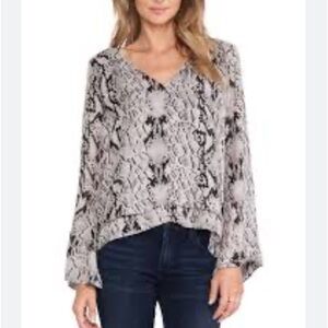 Parker Rita Top Blouse Silk in Snakenet Grey Size S